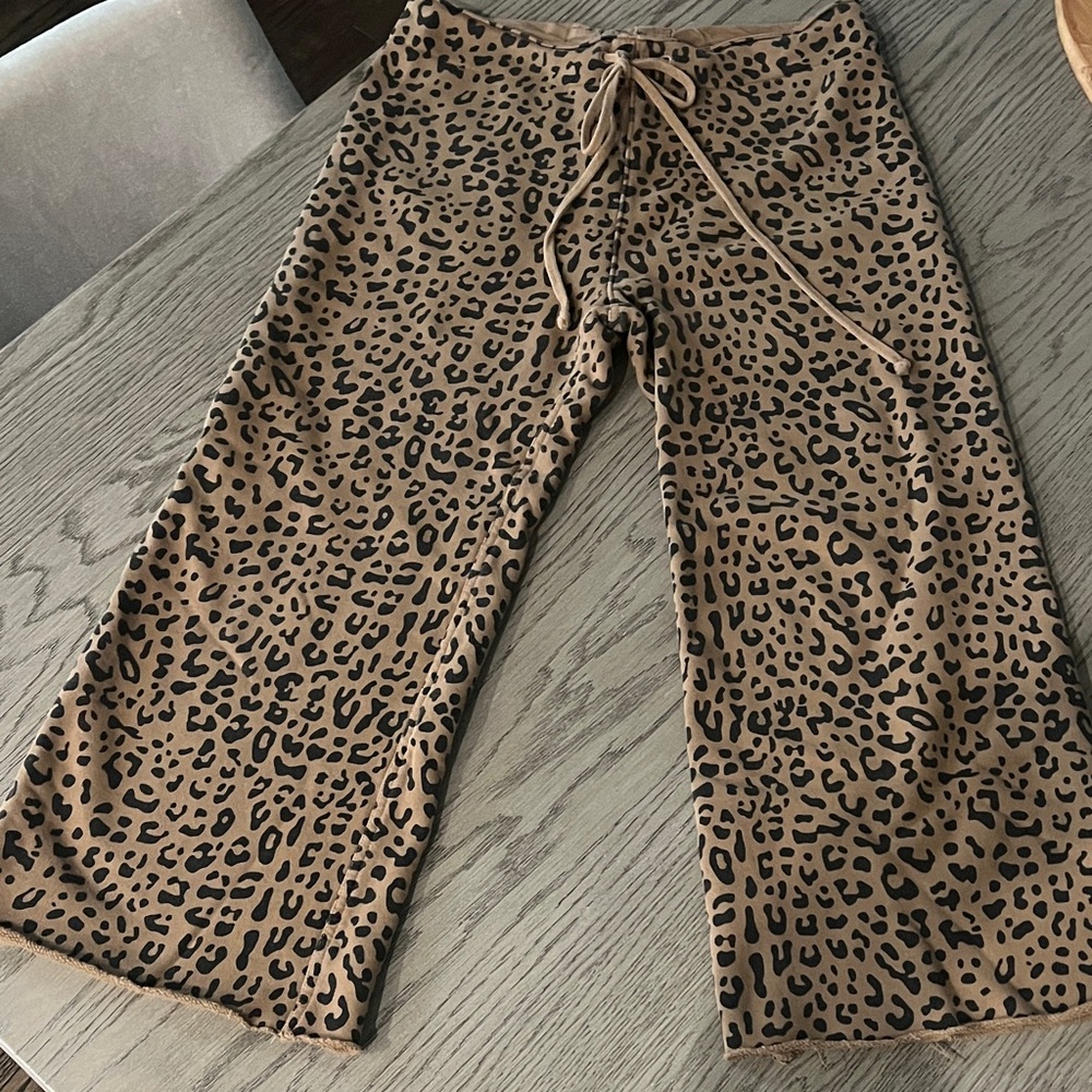 Nili Lotan animal print pants size small